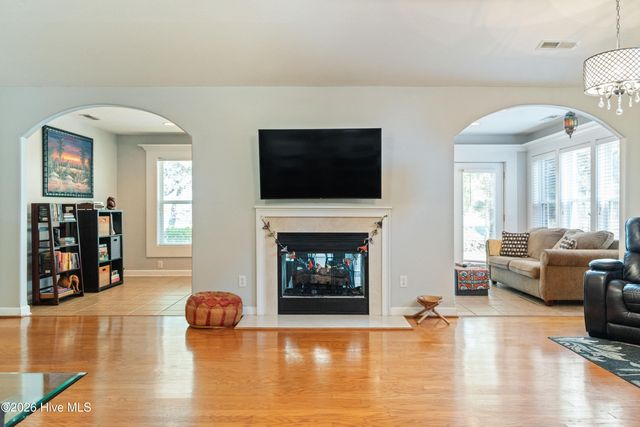 5904 Saltaire Village Court, Wilmington, NC 28412