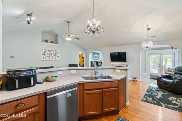 5904 Saltaire Village Court, Wilmington, NC 28412
