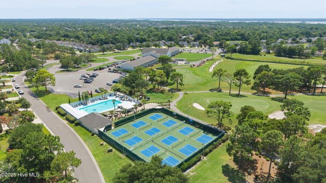 5904 Saltaire Village Court, Wilmington, NC 28412
