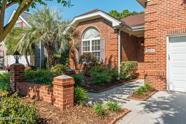 5904 Saltaire Village Court, Wilmington, NC 28412