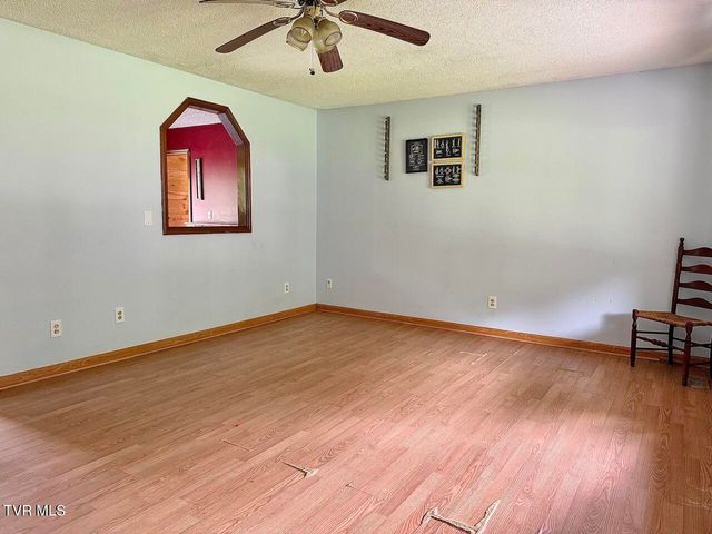 11216 Yuma Road, Gate City, VA 24251