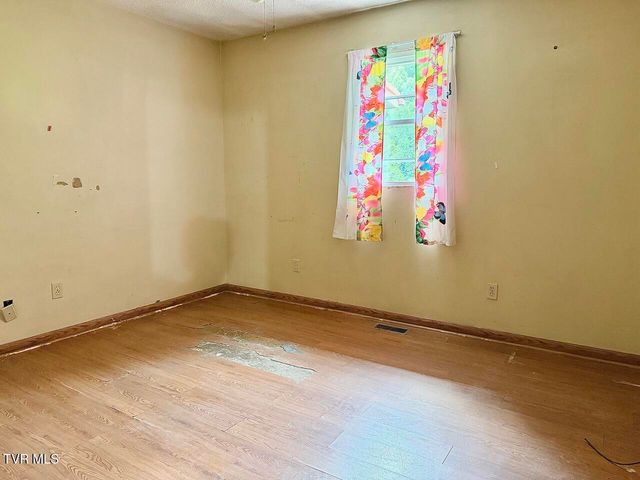 11216 Yuma Road, Gate City, VA 24251