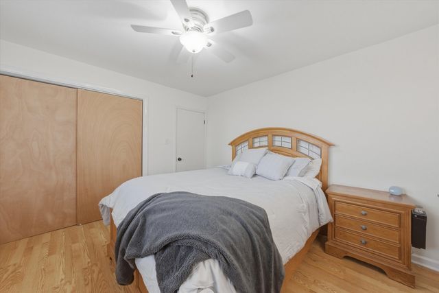 9307 ETHYL Lane, Tinley Park, IL 60477