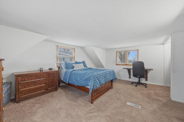 9307 ETHYL Lane, Tinley Park, IL 60477