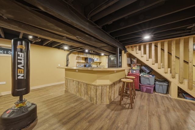 9307 ETHYL Lane, Tinley Park, IL 60477