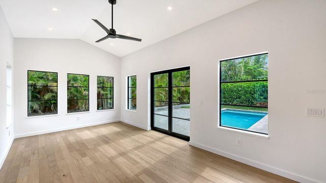 1041 INDIAN BEACH DRIVE, Sarasota, FL 34234