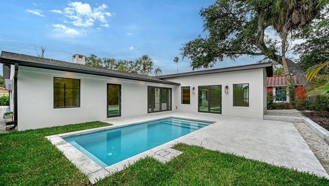 1041 INDIAN BEACH DRIVE, Sarasota, FL 34234
