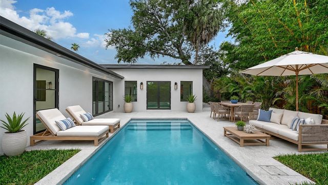 1041 INDIAN BEACH DRIVE, Sarasota, FL 34234
