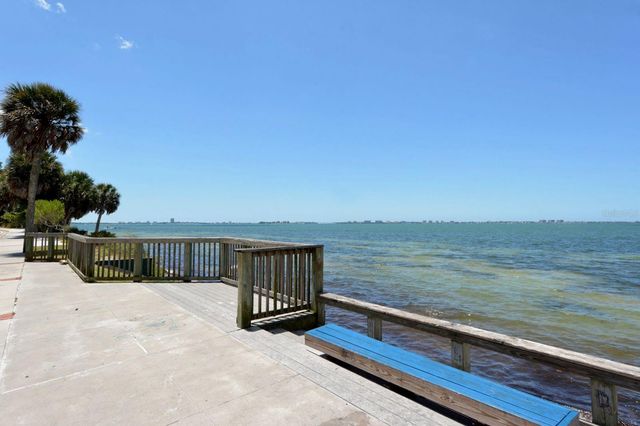 1041 INDIAN BEACH DRIVE, Sarasota, FL 34234