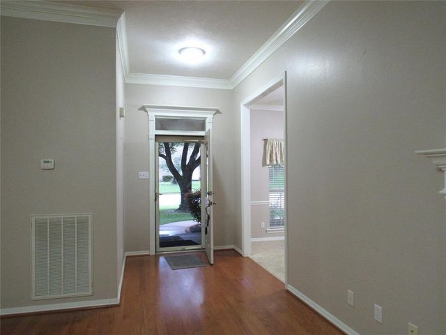2400 Brookbend Drive, Brenham, TX 77833