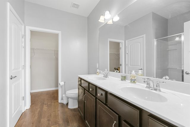513 Larkin Ct, Mount Juliet, TN 37122
