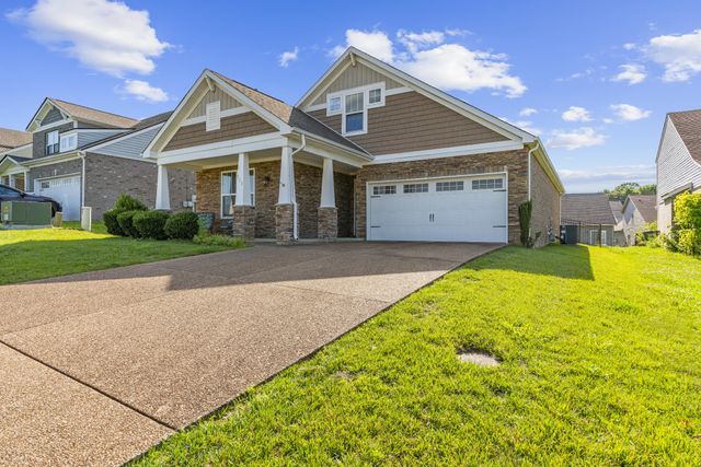 513 Larkin Ct, Mount Juliet, TN 37122