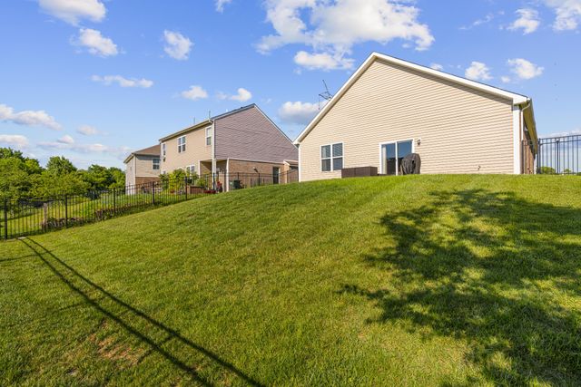 513 Larkin Ct, Mount Juliet, TN 37122