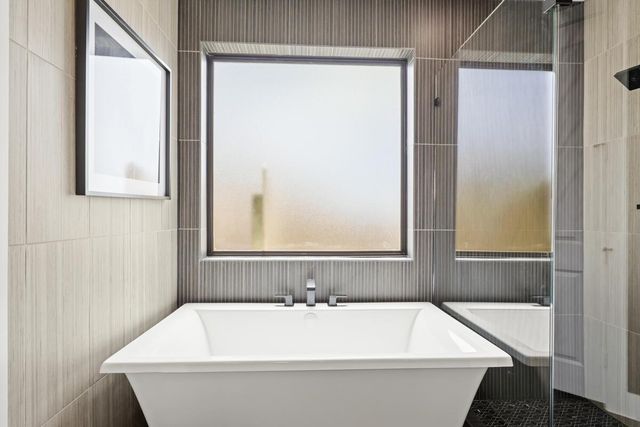 9407 Pacific Crest Court, Porter, TX 77365