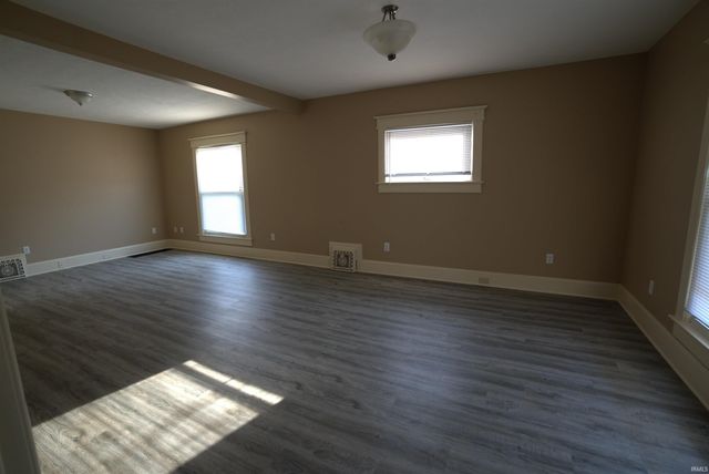 120 E 6TH Street, Mishawaka, IN 46544
