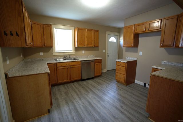 120 E 6TH Street, Mishawaka, IN 46544
