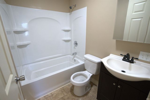 120 E 6TH Street, Mishawaka, IN 46544