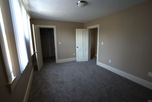 120 E 6TH Street, Mishawaka, IN 46544