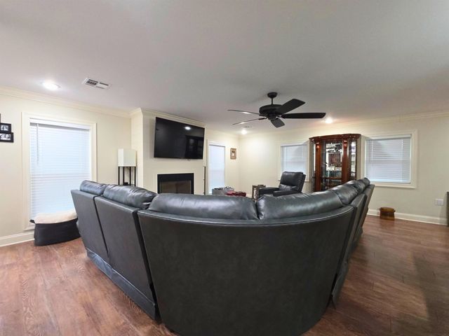 107 W 109th St, Cut Off, LA 70345