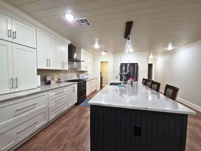 107 W 109th St, Cut Off, LA 70345