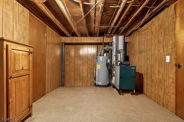 14 Arthur St, Roselle Boro, NJ 07203