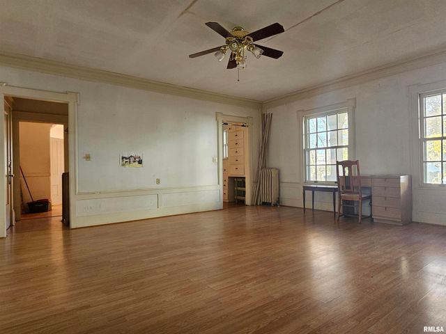 728 21ST Street, Rock Island, IL 61201