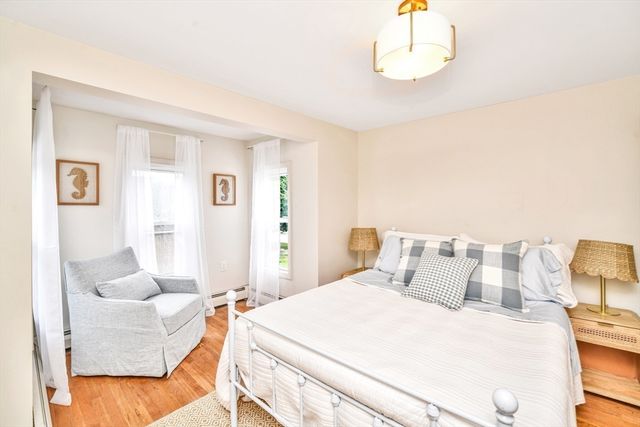 619 N Main St, Mansfield, MA 02048