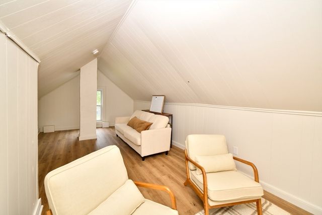 619 N Main St, Mansfield, MA 02048