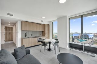 121 NE 5th ST 2101, Miami, FL 33132