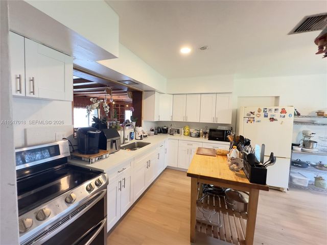 5901 SW 160th Avenue, Southwest Ranches, FL 33331