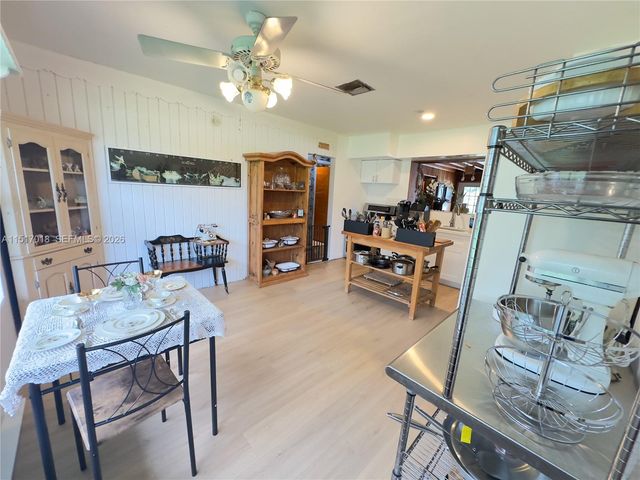 5901 SW 160th Avenue, Southwest Ranches, FL 33331