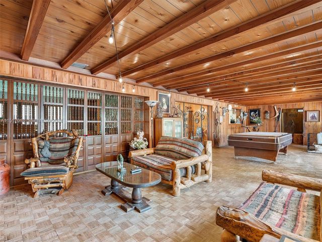 5901 SW 160th Avenue, Southwest Ranches, FL 33331