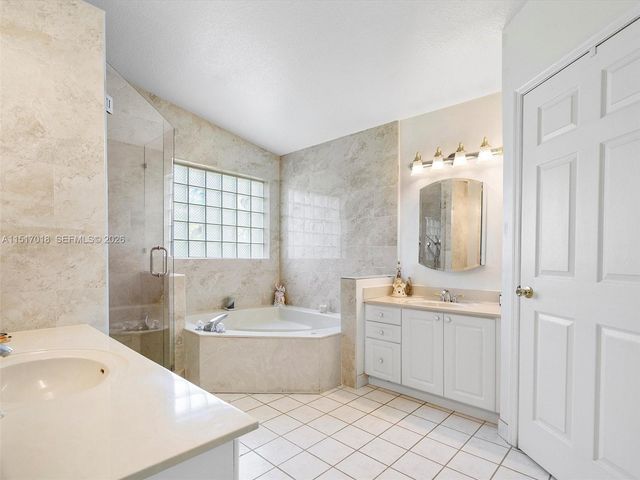 5901 SW 160th Avenue, Southwest Ranches, FL 33331