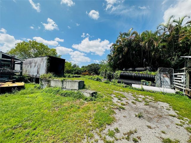 5901 SW 160th Avenue, Southwest Ranches, FL 33331