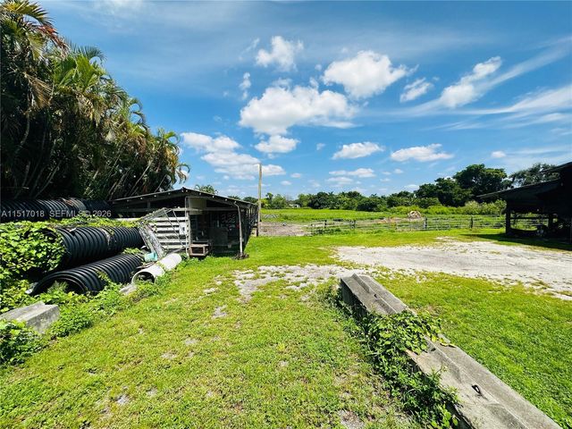 5901 SW 160th Avenue, Southwest Ranches, FL 33331