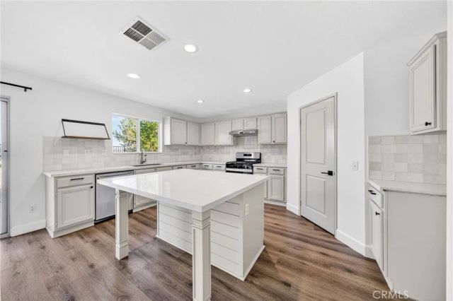 33650 Abbey Road, Temecula, CA 92592