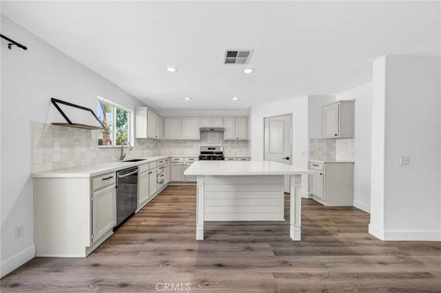 33650 Abbey Road, Temecula, CA 92592