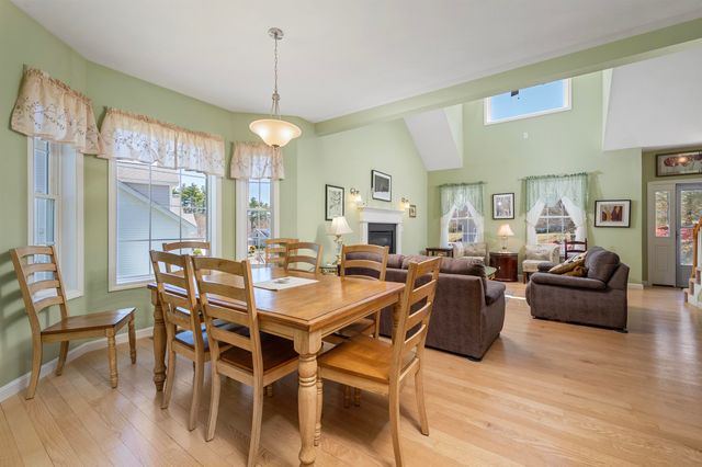8 Port Way, Laconia, NH 03246