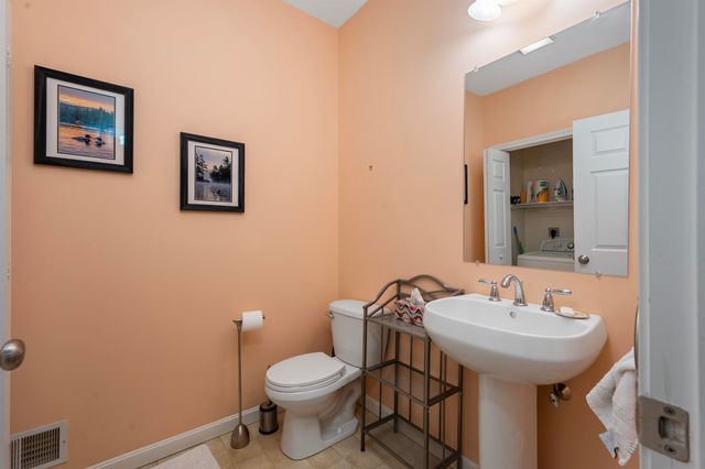 8 Port Way, Laconia, NH 03246