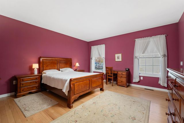 8 Port Way, Laconia, NH 03246