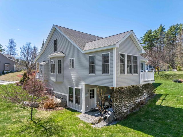 8 Port Way, Laconia, NH 03246