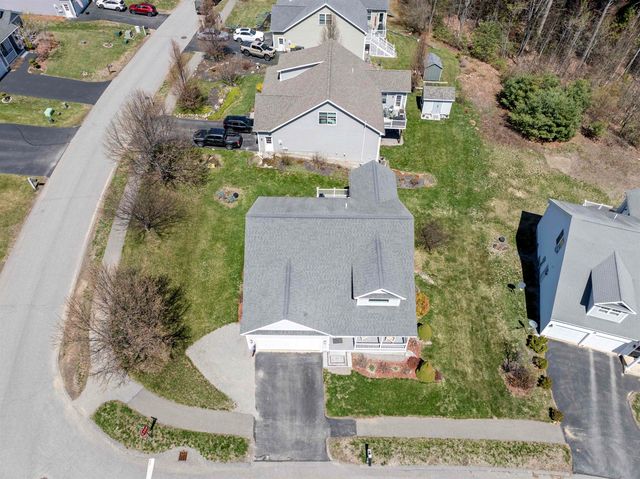 8 Port Way, Laconia, NH 03246