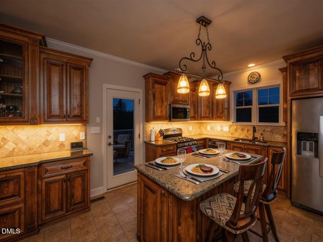 29 Dunley Circle, Clayton, NC 27527