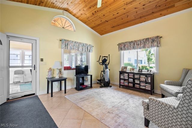 33161 Lake Road, Avon Lake, OH 44012