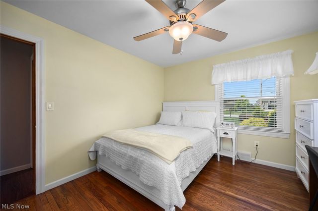 33161 Lake Road, Avon Lake, OH 44012
