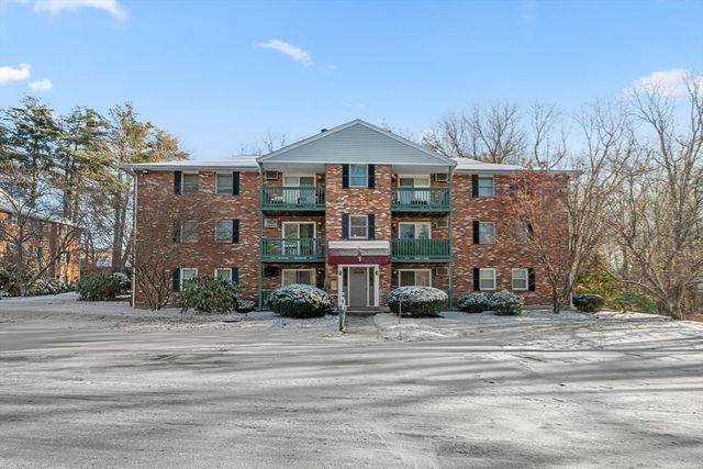 75 Huntoon Memorial Hwy 1-3, Leicester, MA 01524