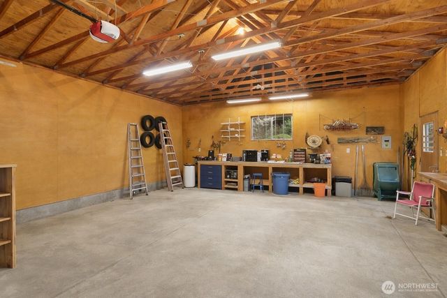 2504 S 365th Place, Federal Way, WA 98003