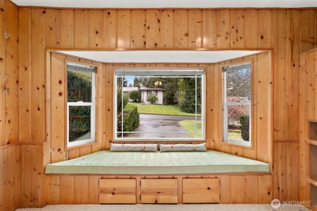 2504 S 365th Place, Federal Way, WA 98003