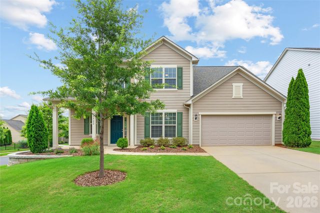 10522 Honeyfur Court, Charlotte, NC 28278