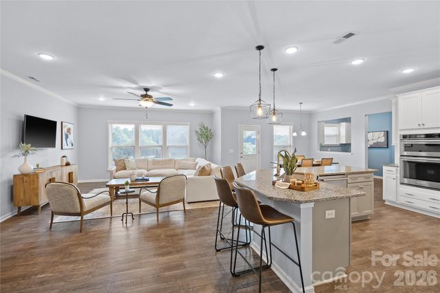 10522 Honeyfur Court, Charlotte, NC 28278